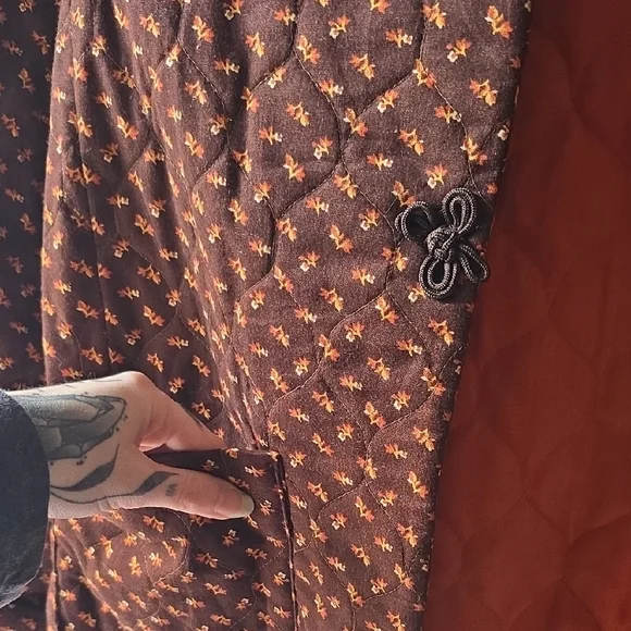 Quilted Sweater Jacket with front pocket and buttons cardigan style jacket - Picture 3 of 6